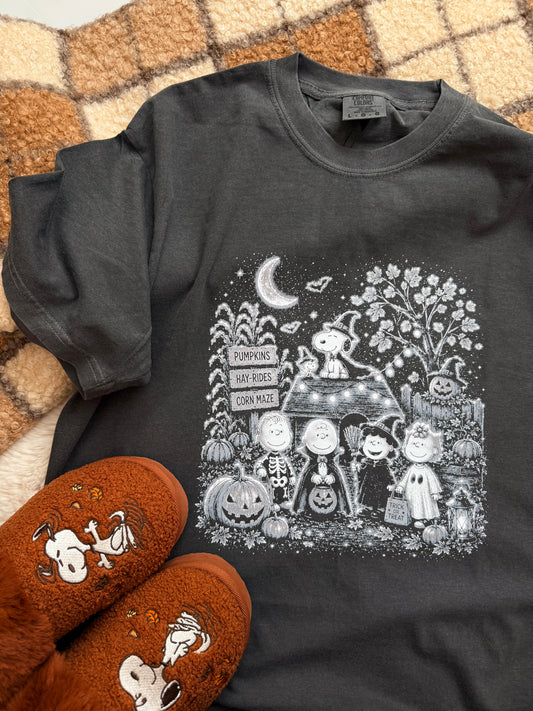 Peanuts Gang Halloween Spooktacular T-Shirt