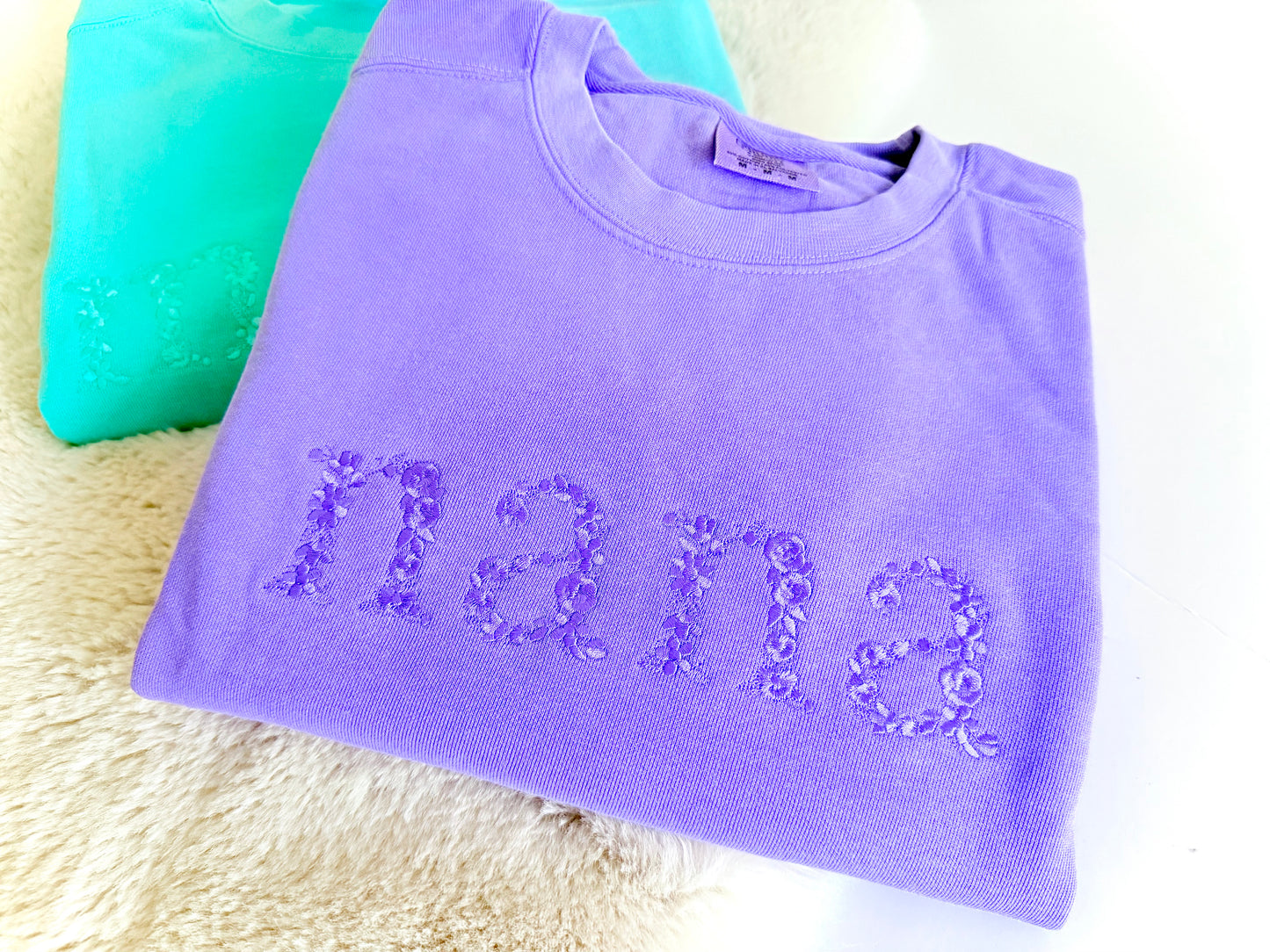 RTS Nana Floral Embroidered Vintage Crewneck